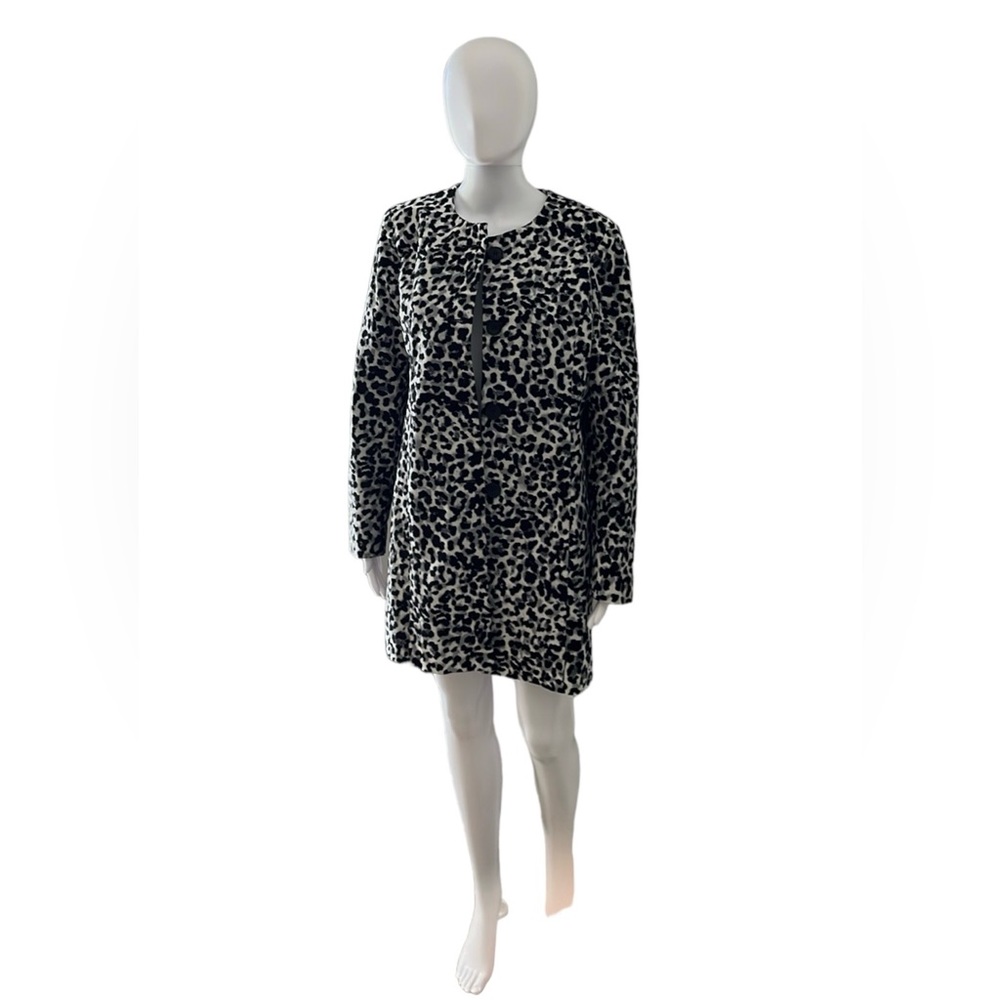 Signature Collection Cheetah Print Coat Size M